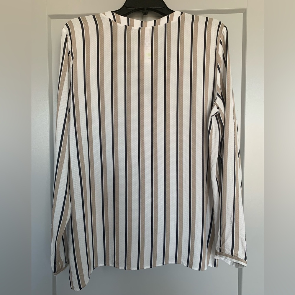 NWT Hanro Sleep & Lounge Stripe Woven V-Neck Button-Down Shirt Size Small - Picture 6 of 16